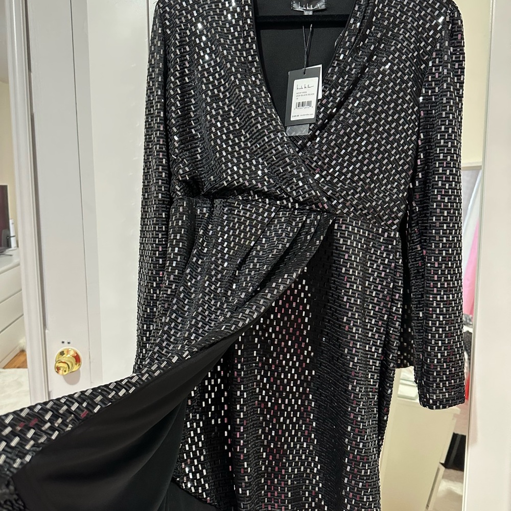 Nicole Miller Black Sequin Wrap Dress - Picture 6 of 8